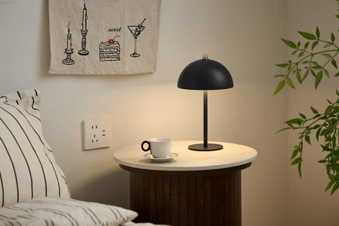 Bloom bordlampe Sort