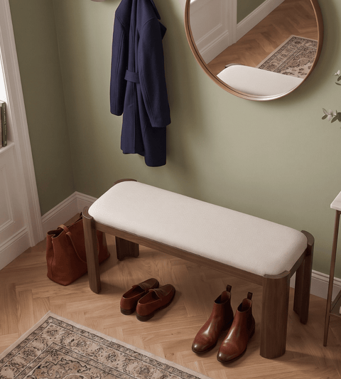 Marissa bænk i røget eg med polstret sæde i beige 110 cm