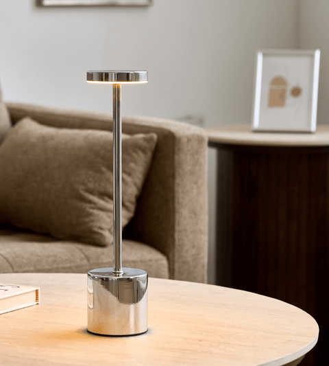 Elvis LED bordlampe Chrome