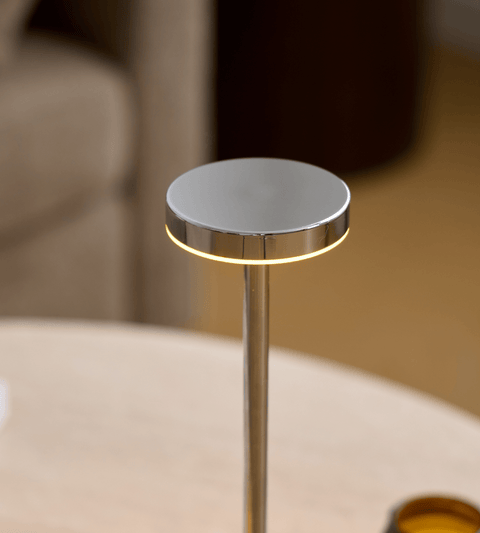 Elvis LED bordlampe Chrome
