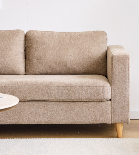 Hildur - 2 personers sofa i sand  L: 169 x D: 85 x H: 77 cm