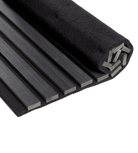 Premium fleksibel akustikpanel i sort egetræsfiner 1200x520x18 mm