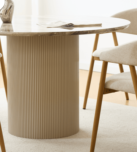Martina rundt spisebord beige marmorlook med søjleben Ø120 cm