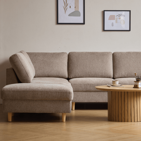 Jennifer højrevendt u-sofa i sand med chaiselong - L: 300 x D: 208 x H: 82 cm