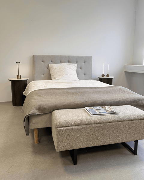Premium boxmadras seng i beige 140x200 cm med 7 cm topmadras i memoryskum ekskl. ben