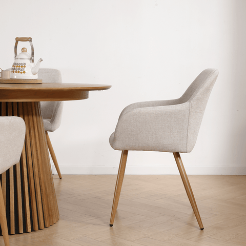 Jenna spisebordstol - beige tekstil med egelook
