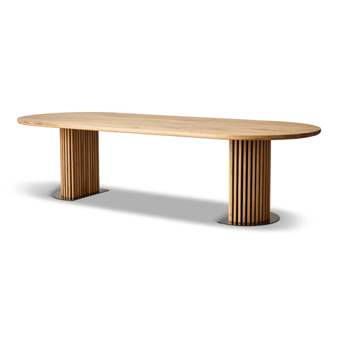 Matteo - Plankebord med lamelfod i olieret/natur massiv eg 300x120x77 cm