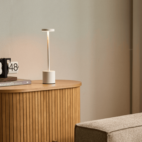 Elvis LED bordlampe hvid