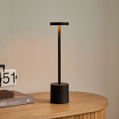 Elvis LED bordlampe sort