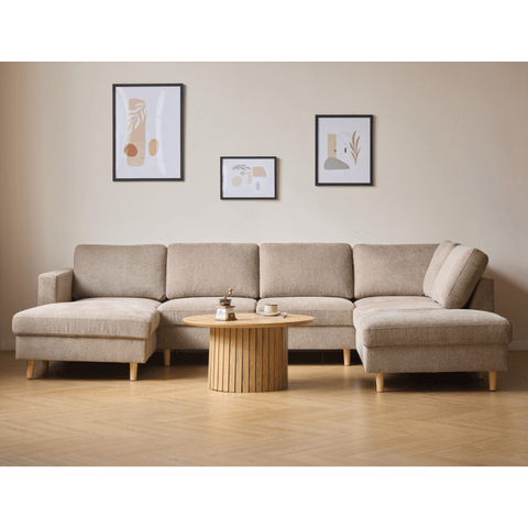Jennifer venstrevendt u-sofa i sand med chaiselong - L: 300 x D: 208 x H: 82 cm