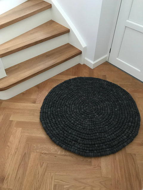 Isla Kugletæppe Ø90 Sort/Grå